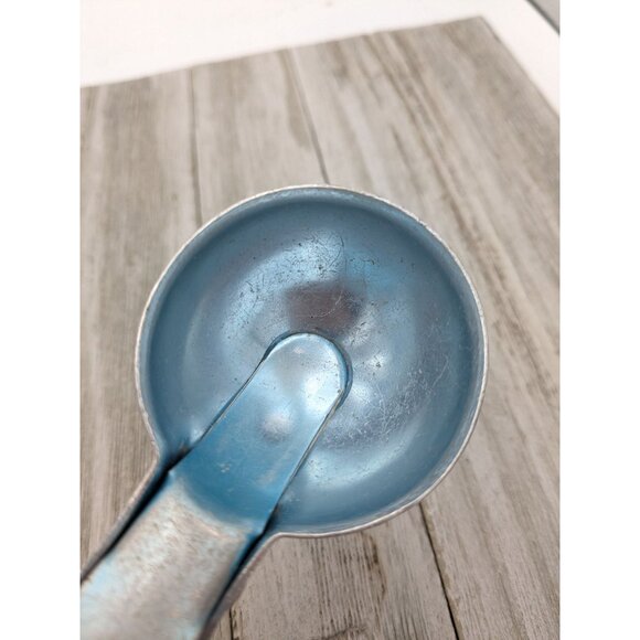Vintage Blue Ice Cream Scoop Aluminum 7" - Picture 8 of 8